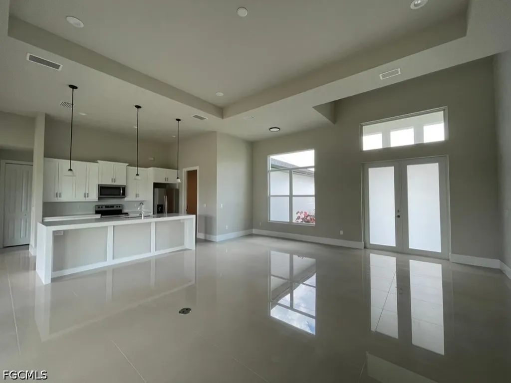 2447 SW Embers Terrace Cape Coral FL 33991