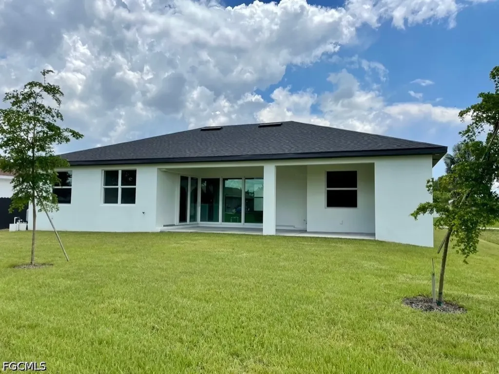 2447 SW Embers Terrace Cape Coral FL 33991