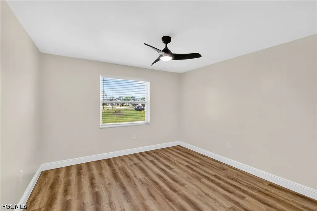 4208 SE 2nd Avenue Cape Coral FL 33904