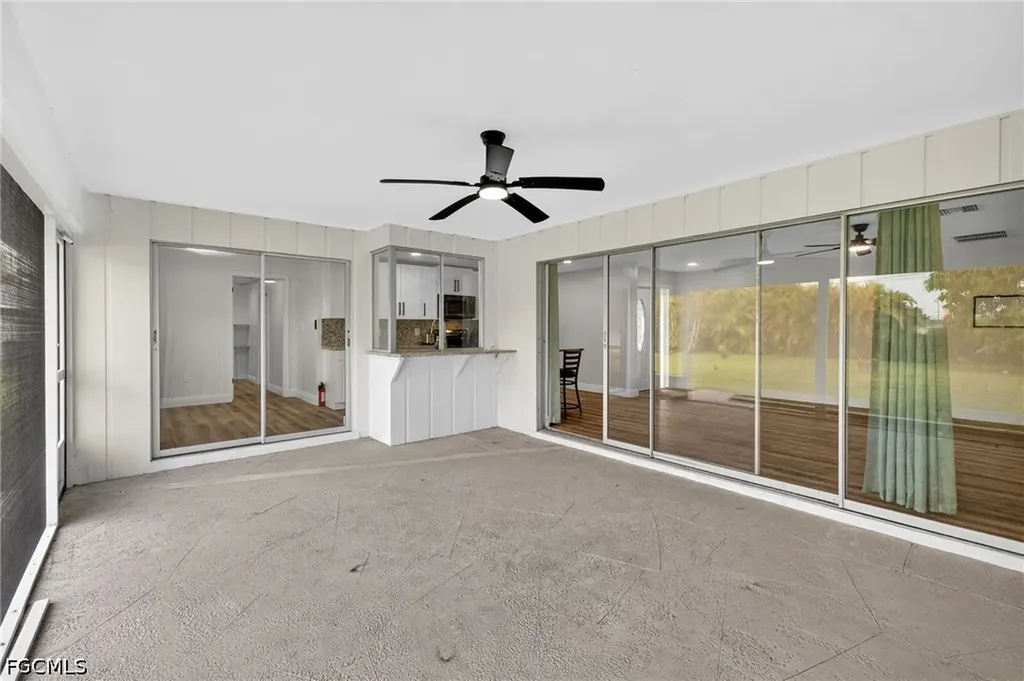 4208 SE 2nd Avenue Cape Coral FL 33904