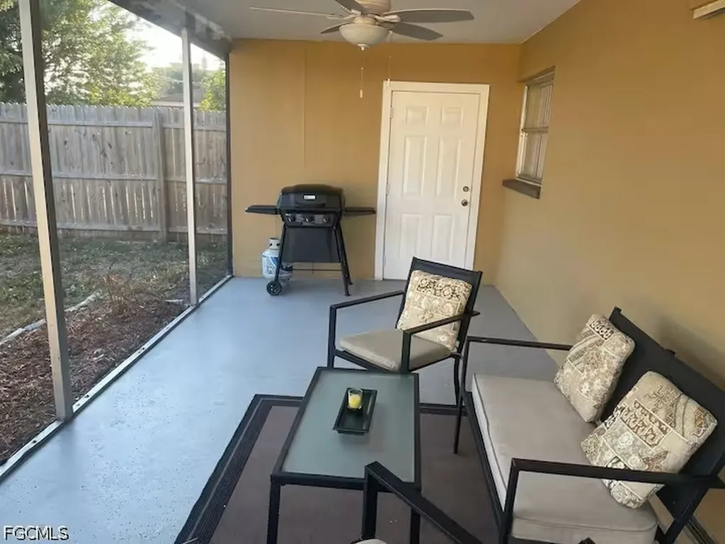 712 SE 47th Street Cape Coral FL 33904