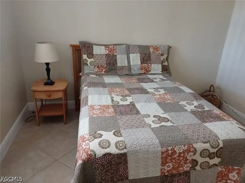 712 SE 47th Street Cape Coral FL 33904