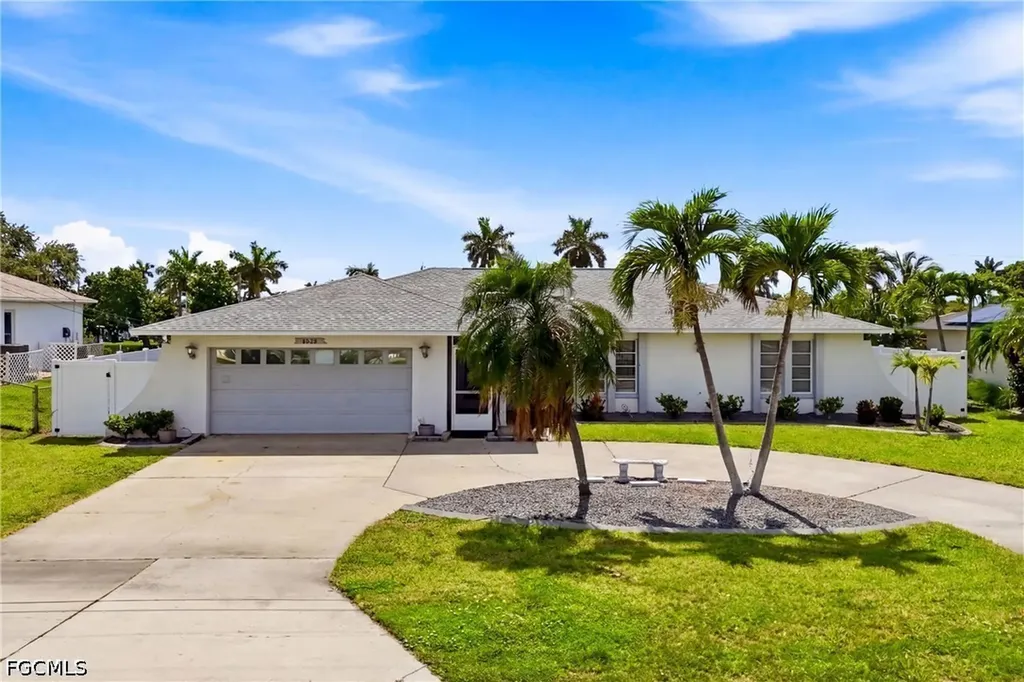 4822 SW 1st Court Cape Coral FL 33914