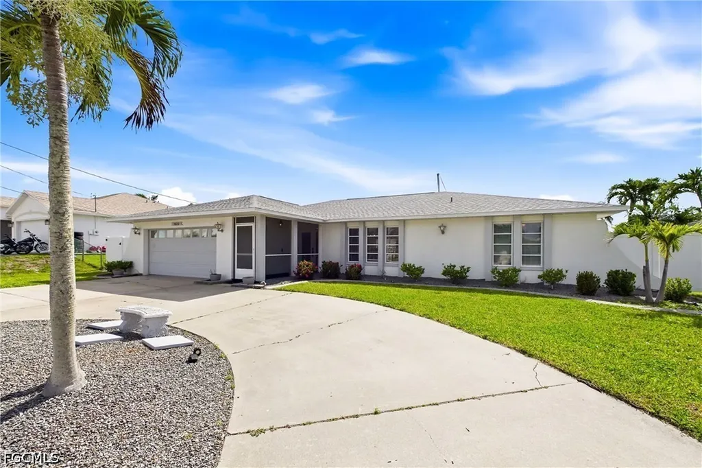 4822 SW 1st Court Cape Coral FL 33914