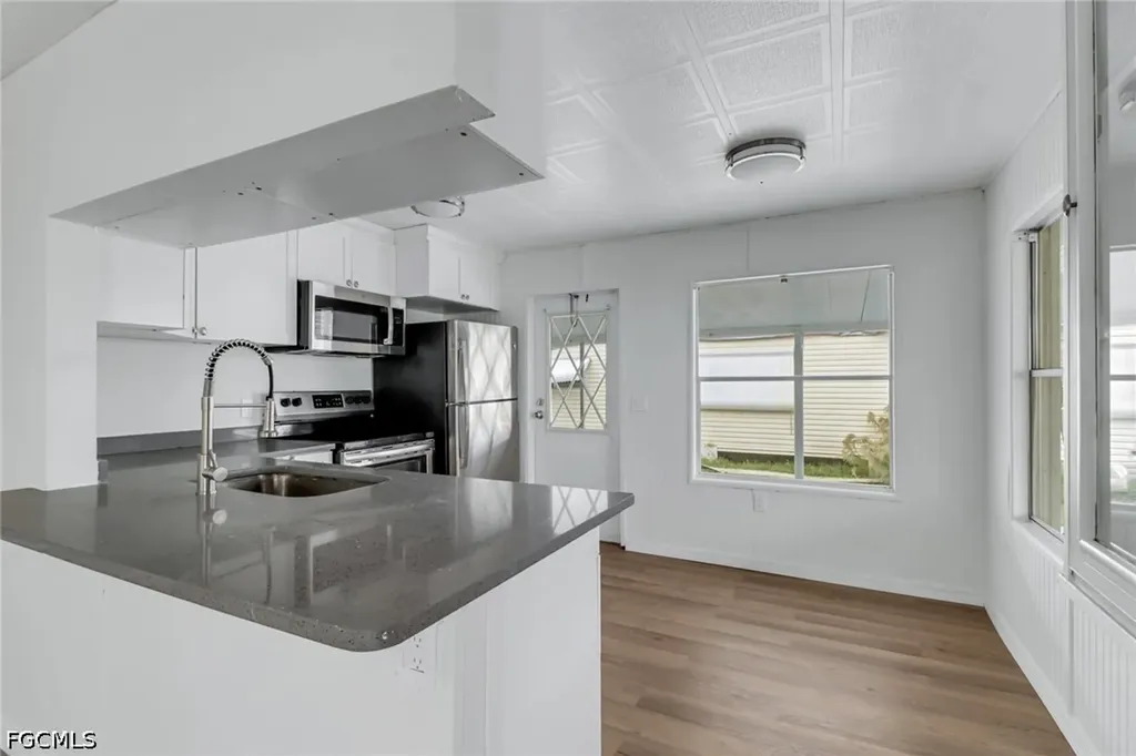 243 Tangerine Drive Fort Myers FL 33905