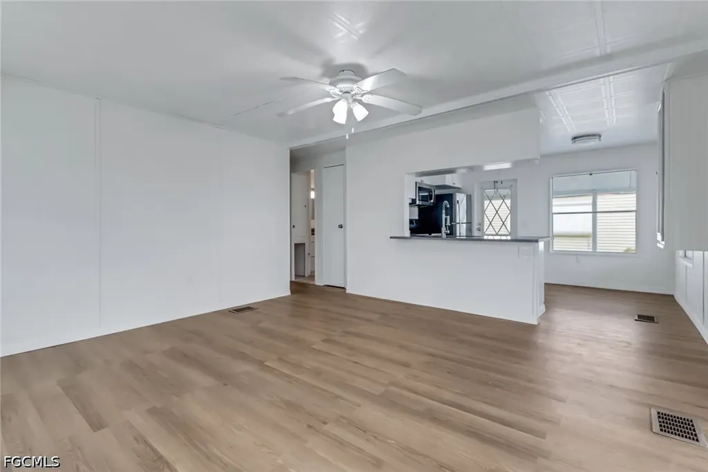 243 Tangerine Drive Fort Myers FL 33905