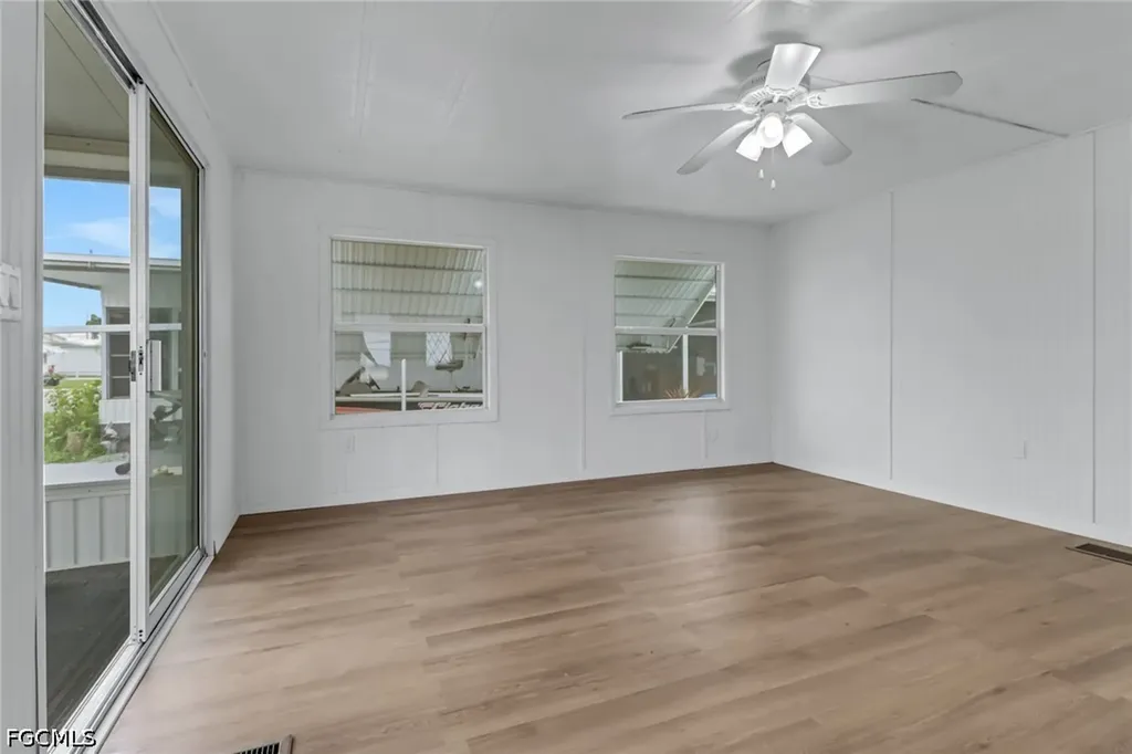 243 Tangerine Drive Fort Myers FL 33905