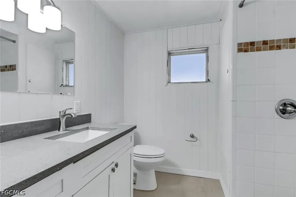 243 Tangerine Drive Fort Myers FL 33905