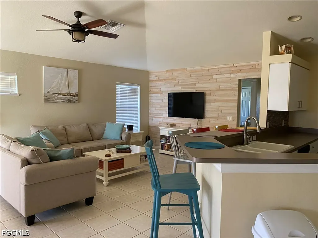 19914 Lake Vista Circle N Lehigh Acres FL 33936