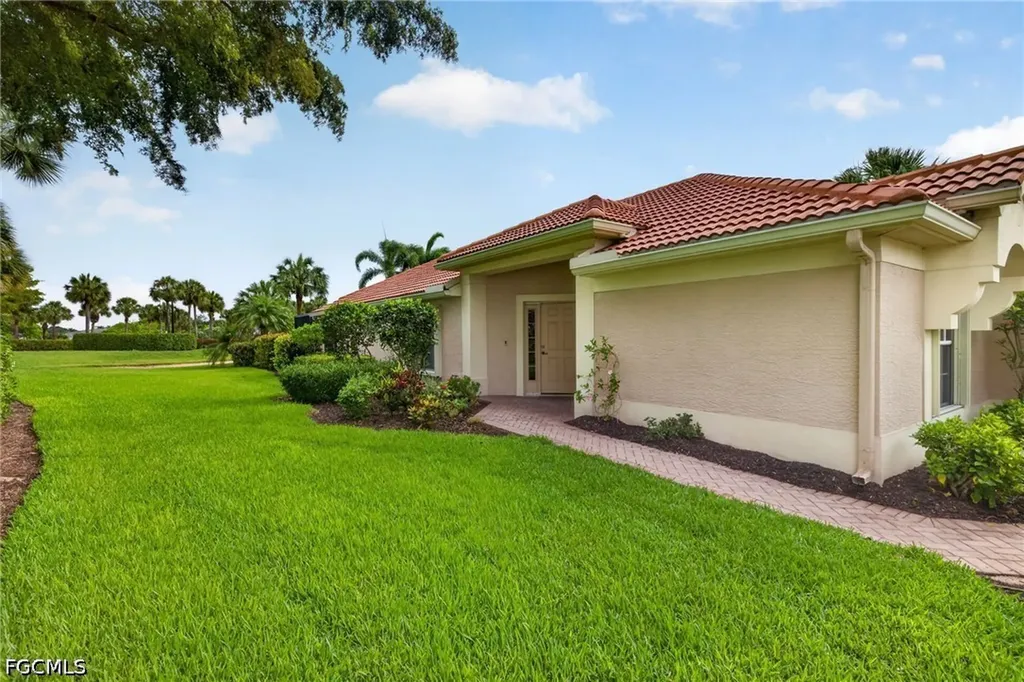 9550 Hemingway Lane Fort Myers FL 33913
