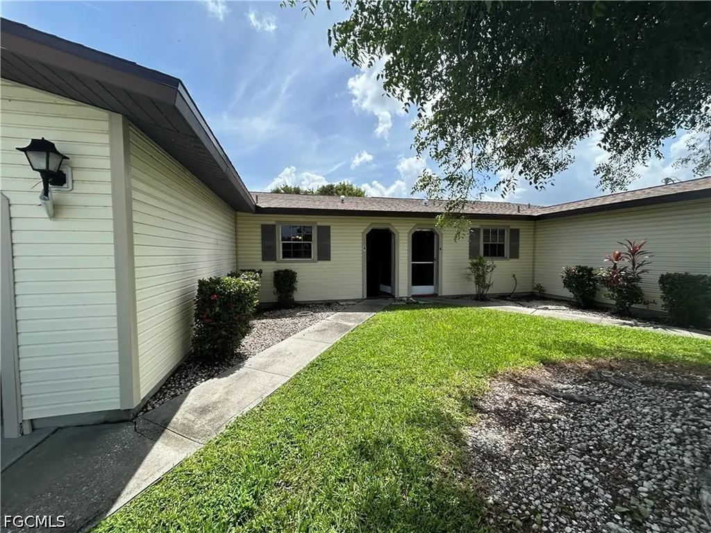 209 Cultural Park Boulevard S Cape Coral FL 33990