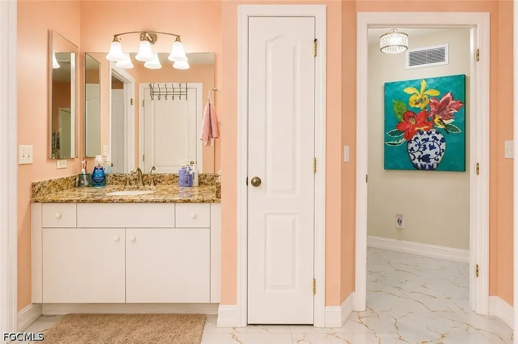 507 Diplomat Parkway E Cape Coral FL 33909