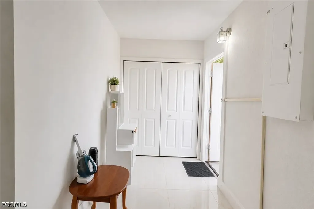 507 Diplomat Parkway E Cape Coral FL 33909