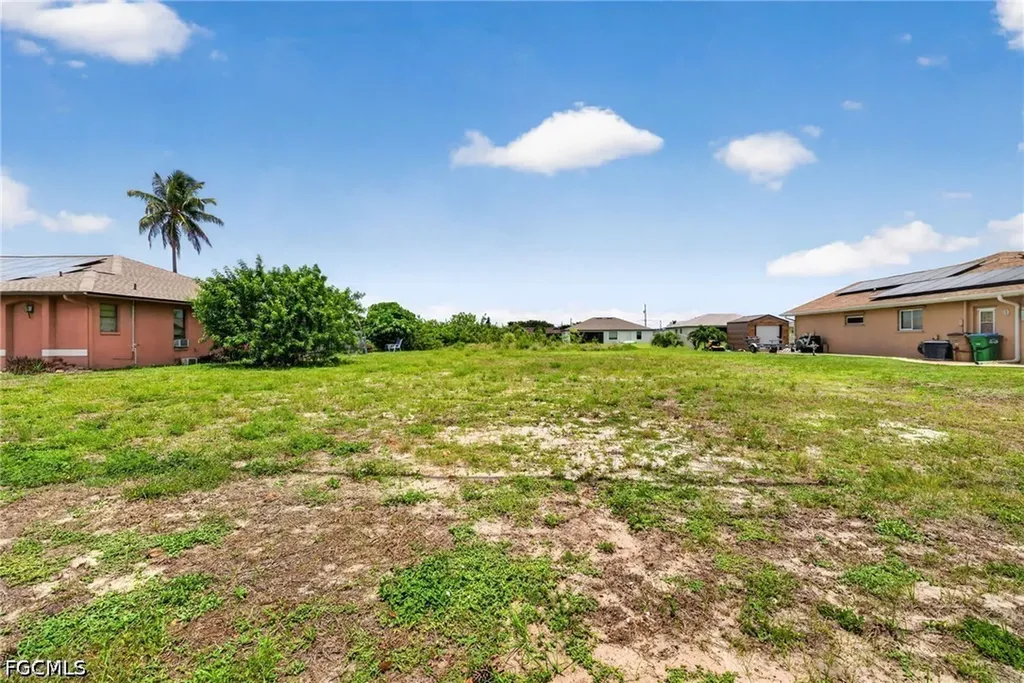 601 Gleason Parkway Cape Coral FL 33914