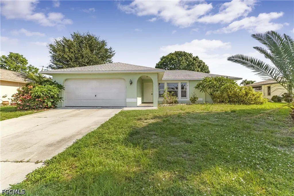 1401 SE 3rd Street Cape Coral FL 33990