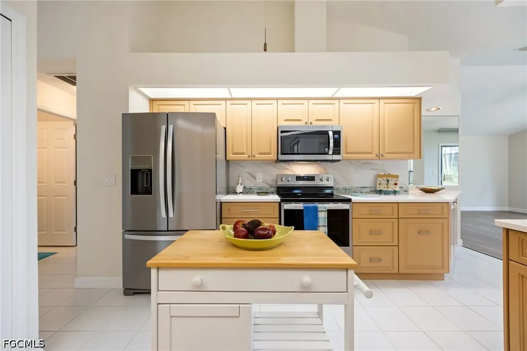15484 Admiralty Circle North Fort Myers FL 33917