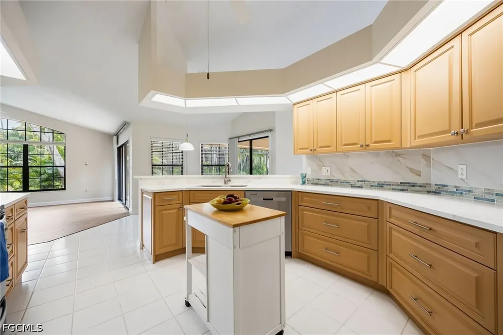 15484 Admiralty Circle North Fort Myers FL 33917