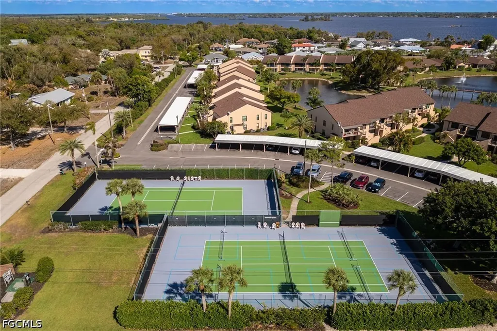 15484 Admiralty Circle North Fort Myers FL 33917