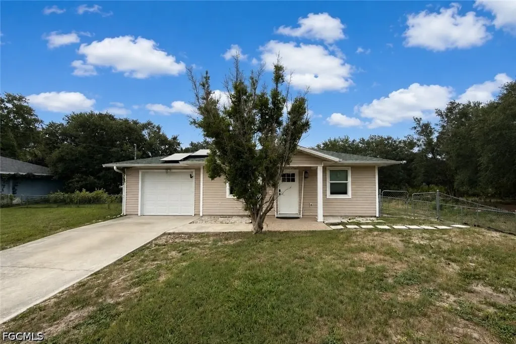 2510 66th Street W Lehigh Acres FL 33971