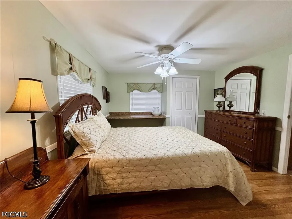 3163 Indian Village Lane North Fort Myers FL 33917