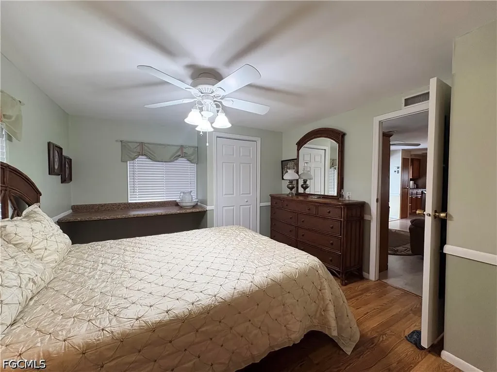 3163 Indian Village Lane North Fort Myers FL 33917