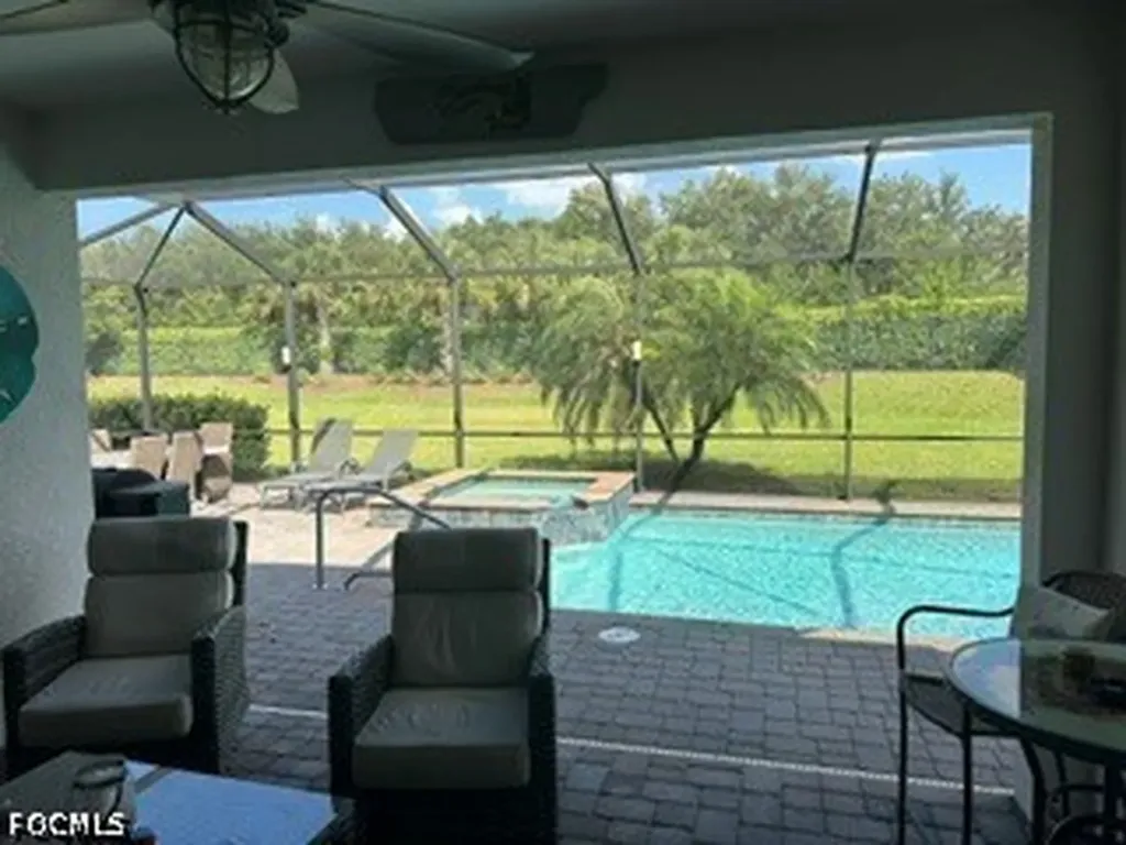 10909 Pistoia Drive Fort Myers FL 33913