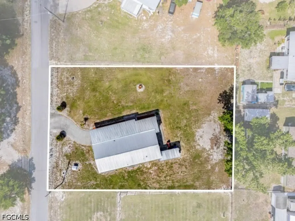 1586 NE Grapefruit Street Arcadia FL 34266