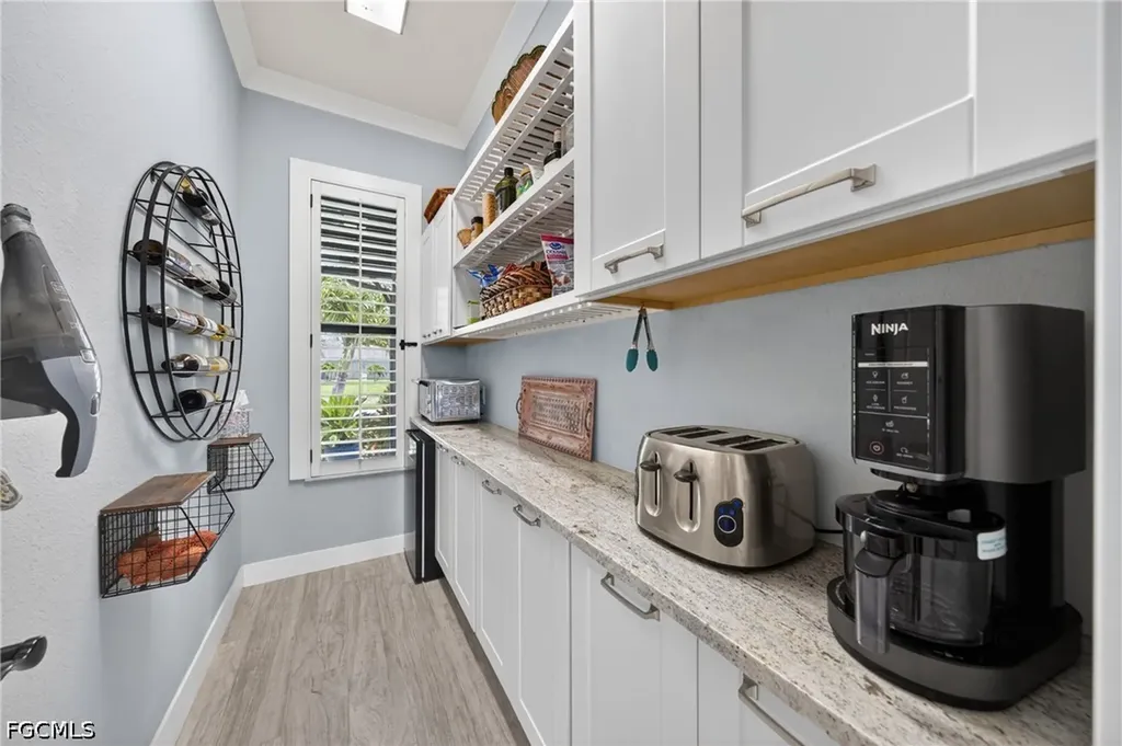 2803 SW 25th Terrace Cape Coral FL 33914