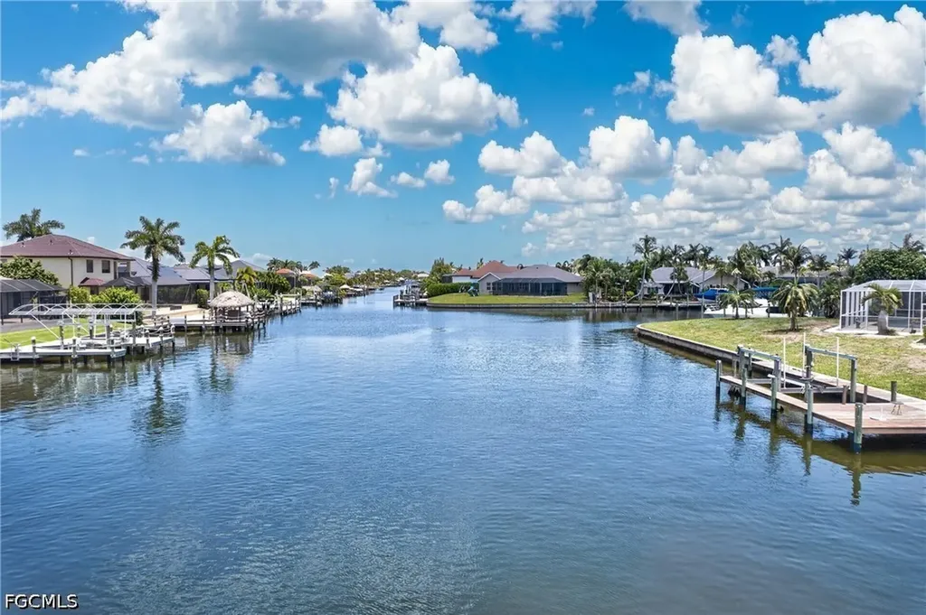 2803 SW 25th Terrace Cape Coral FL 33914