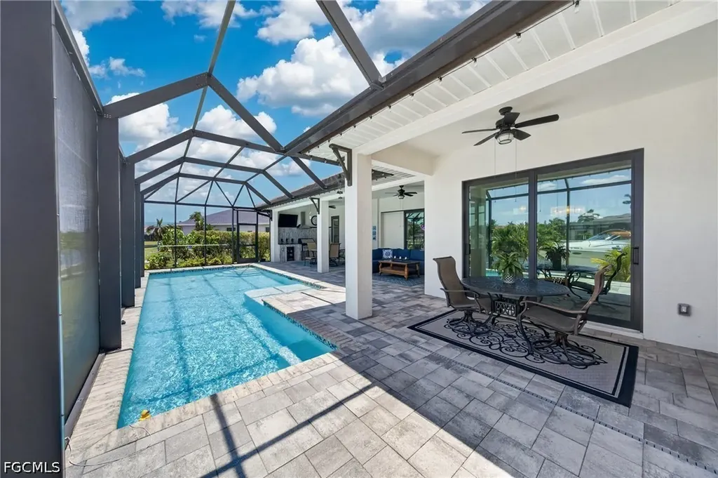 2803 SW 25th Terrace Cape Coral FL 33914