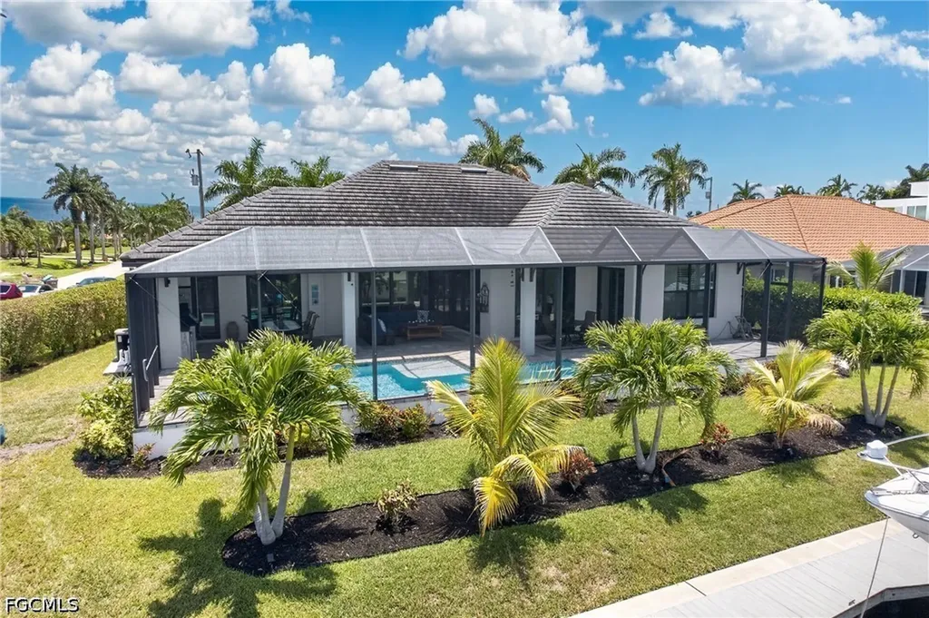 2803 SW 25th Terrace Cape Coral FL 33914