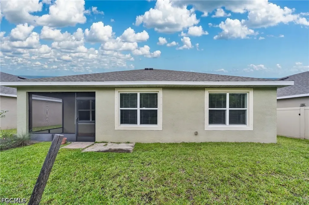 18546 Marlin Kite Lane North Fort Myers FL 33917