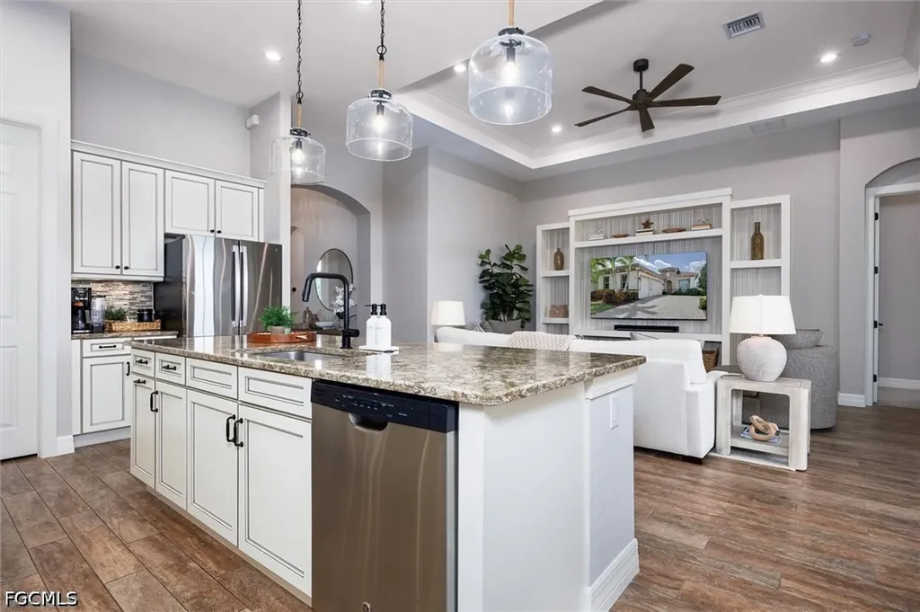 2977 Willow Ridge Court Fort Myers FL 33905