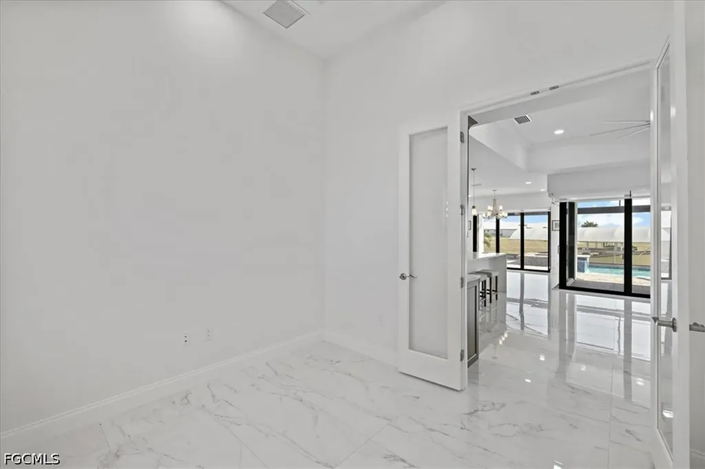 901 NW 33rd Place Cape Coral FL 33993