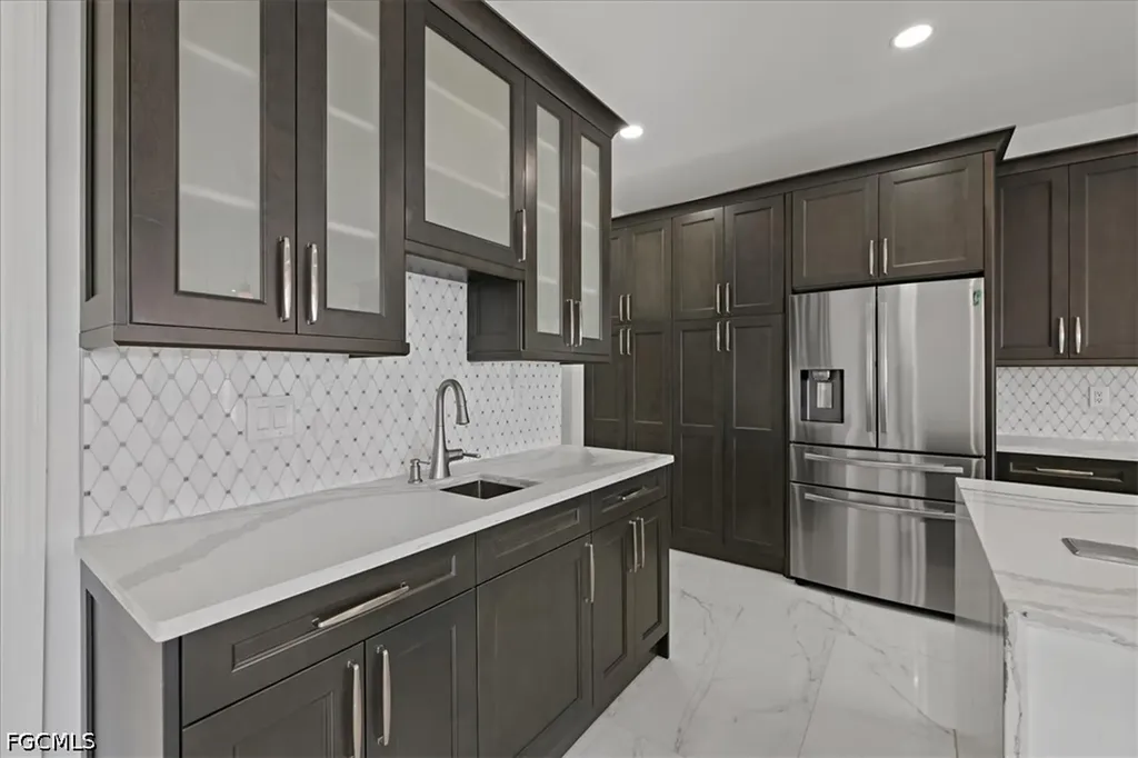 901 NW 33rd Place Cape Coral FL 33993