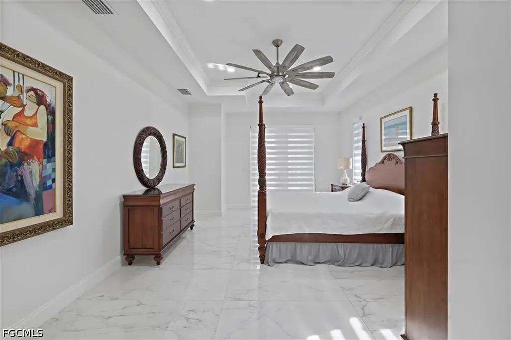 901 NW 33rd Place Cape Coral FL 33993