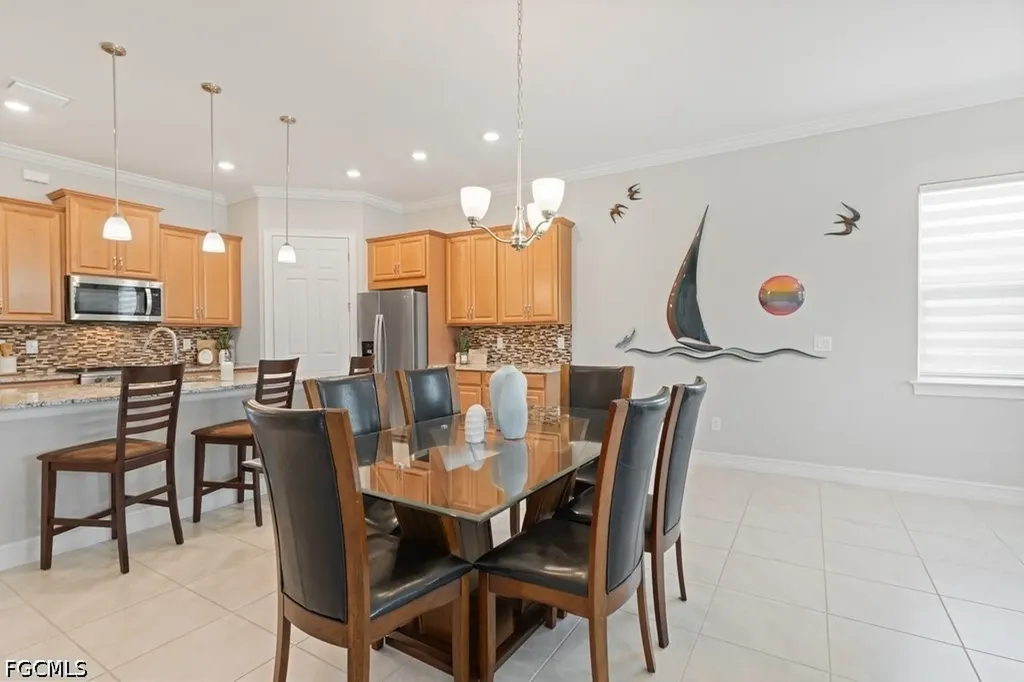 3653 Avenida Del Vera North Fort Myers FL 33917