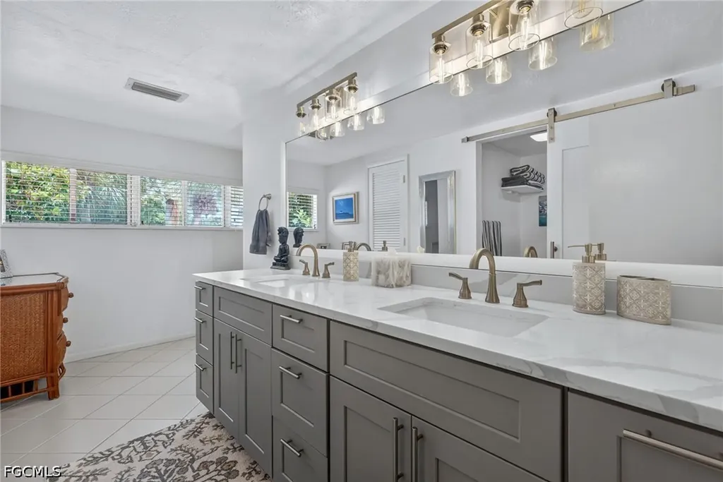 4466 W Mainmast Court Fort Myers FL 33919
