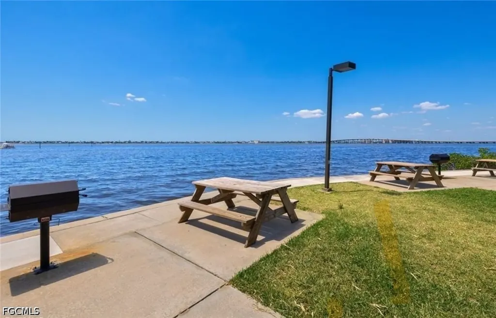 4466 W Mainmast Court Fort Myers FL 33919
