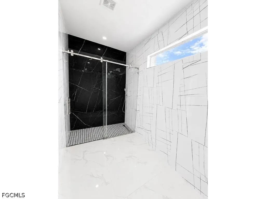 3404 NW 1st Terrace Cape Coral FL 33993