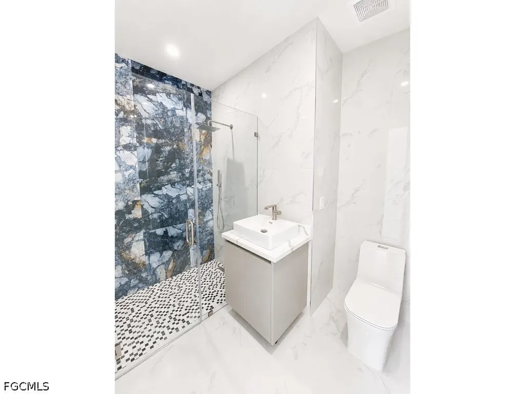 3404 NW 1st Terrace Cape Coral FL 33993