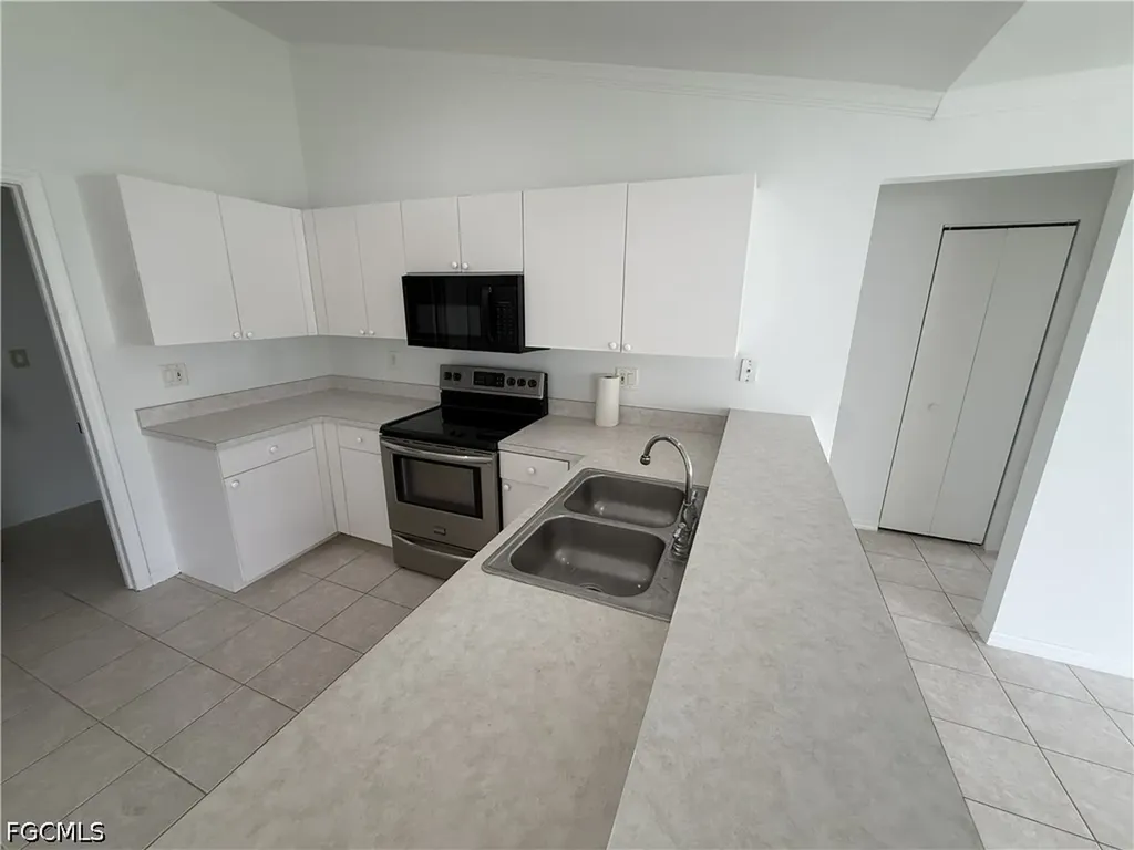 15603 Spring Line Lane Fort Myers FL 33905