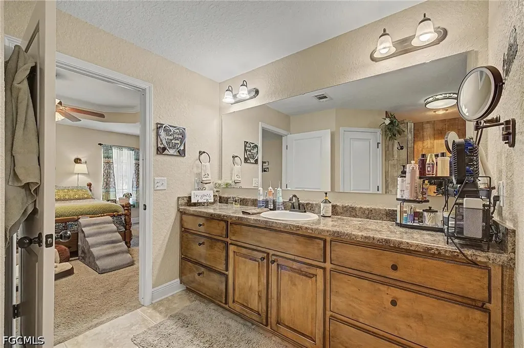 9915 Nichols Lake Road Milton FL 32583