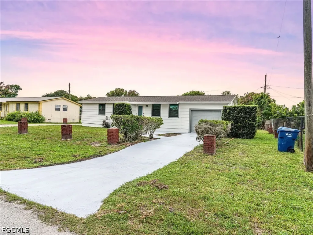 1028 Kentucky Avenue Clewiston FL 33440