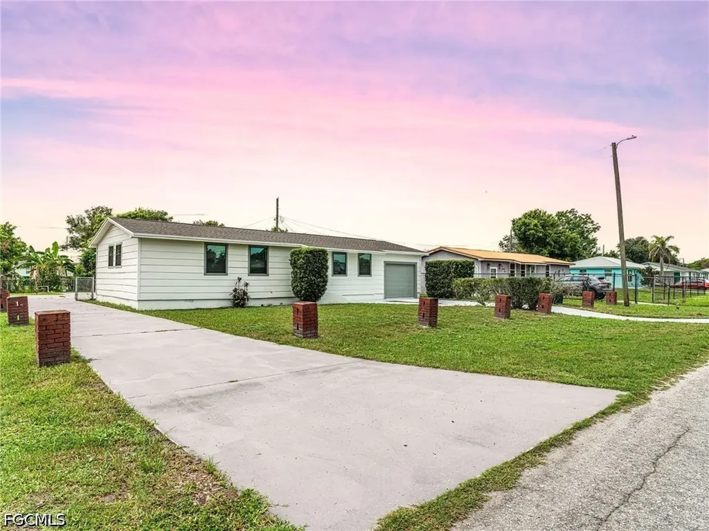 1028 Kentucky Avenue Clewiston FL 33440