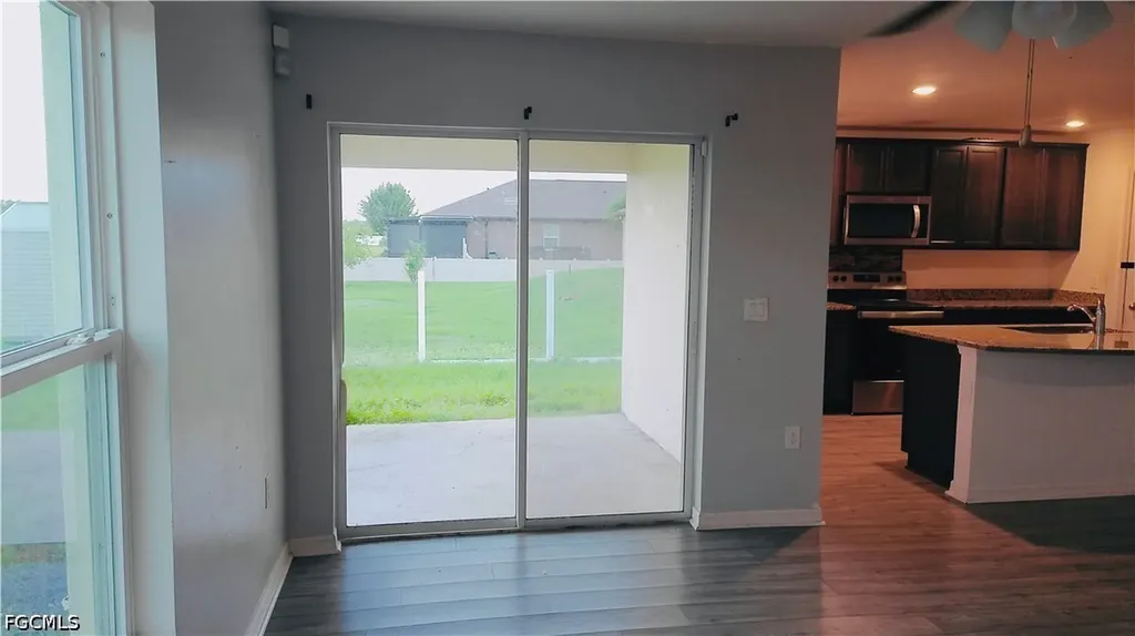 244 Loadstar Street Fort Myers FL 33913