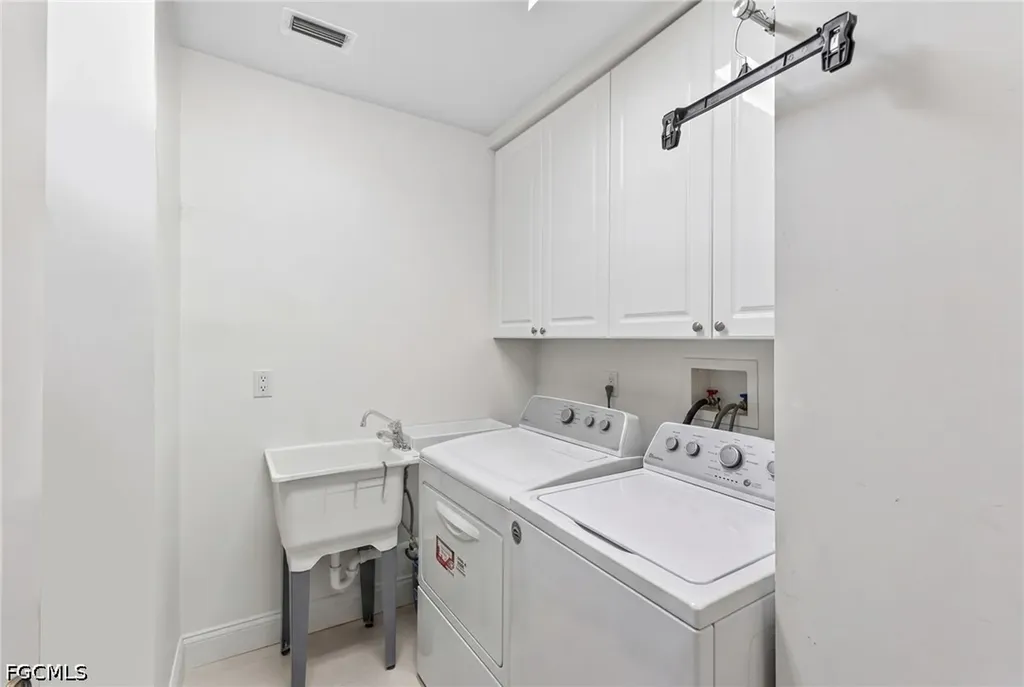 11620 Court Of Palms Fort Myers FL 33908