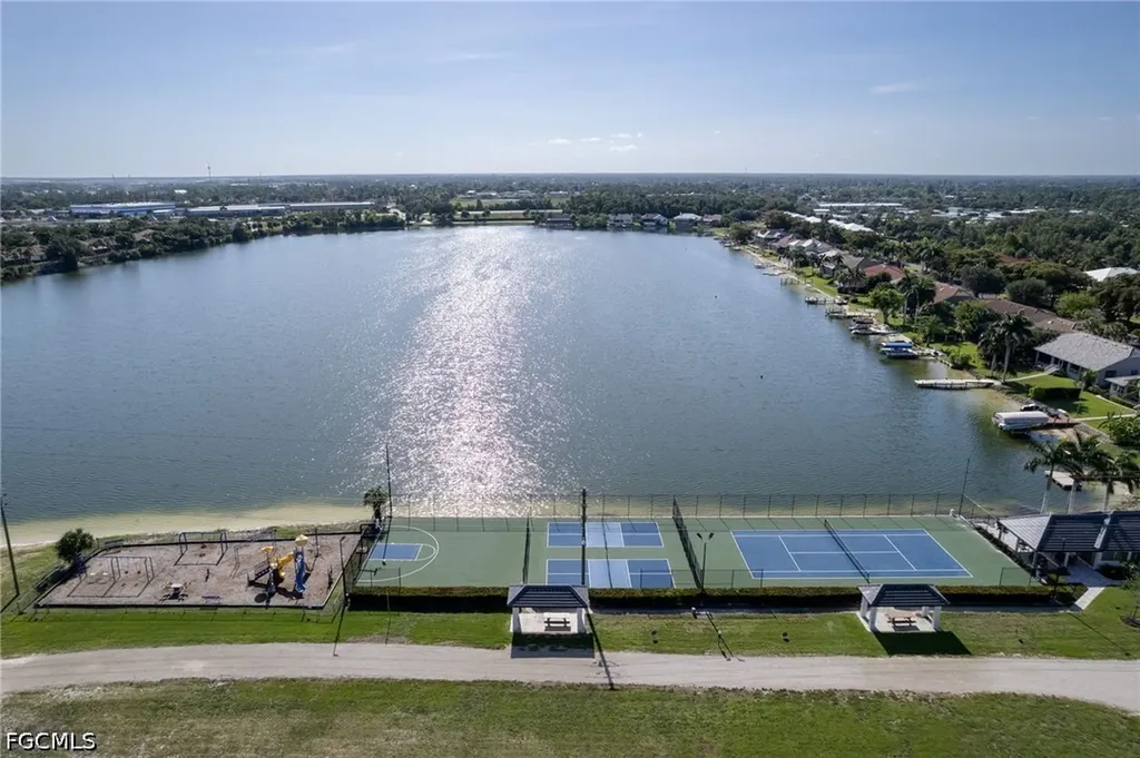 5090 Harborage Drive Fort Myers FL 33908