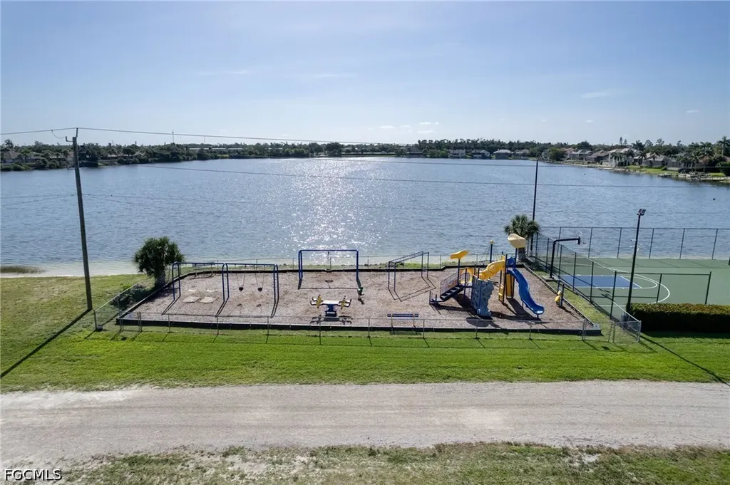 5090 Harborage Drive Fort Myers FL 33908