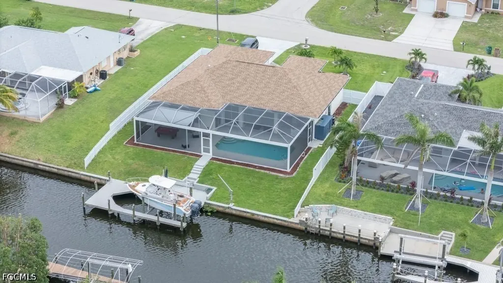 Cape Coral FL, 946 SE 23rd Place